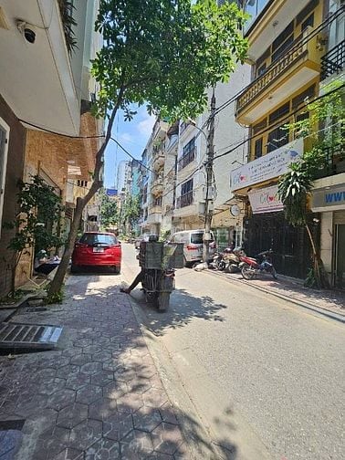 PHÂN LÔ - VỈA HÈ - OTO TRÁNH - 7 TẦNG THANG MÁY - NHÀ MỚI - KHU TẬP TR
