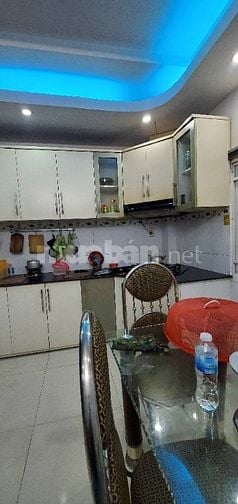 Hẻm xe hơi thông – Nhà 4PN Bà Hom Q6 – Giao thông cực tiện – Sổ riêng