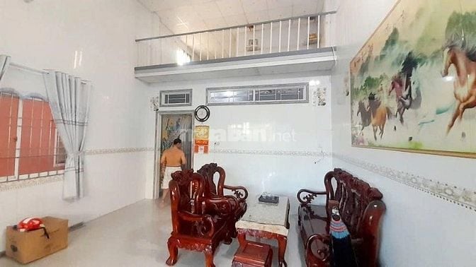 Ra gấp nhà cấp 4 còn mới Tân Phú Trung-Củ chi(155m2),giá chỉ 860tr,shr