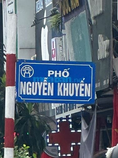 Chính chủ bán nhà mặt phố Nguyễn Khuyến 77m2x9 tầng thang máy 40 tỷ