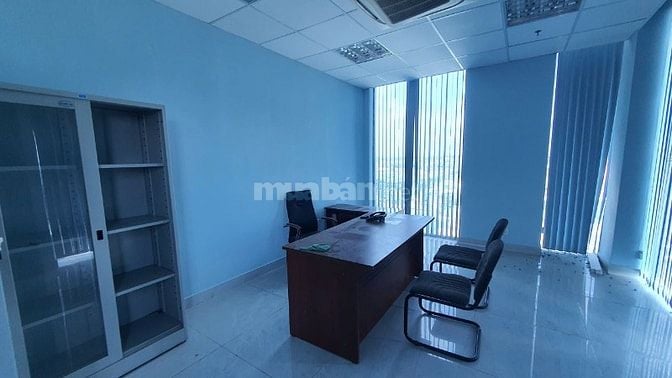 Bán toà nhà 9 tầng dòng tiền hơn 200tr/th giá 75 tỷ hơn 2300m2 sàn
