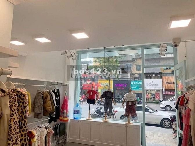 Cho thuê cửa hàng mặt phố Phạm Ngọc Thạch, quận Đống Đa