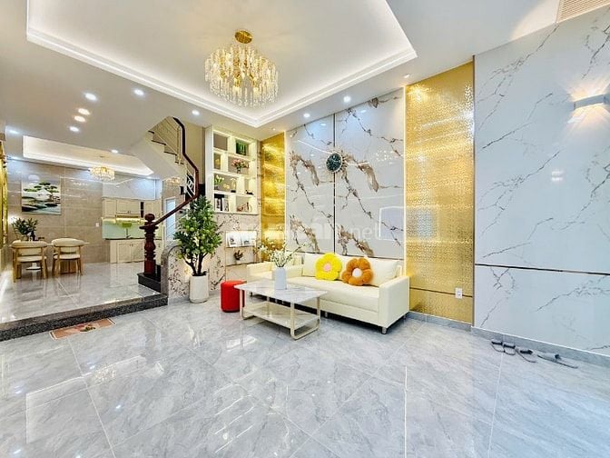 CHÍNH CHỦ KẸT TIỀN BÁN GẤP CĂN NHÀ MỚI ĐẸP ĐƯỜNG QUANG TRUNG