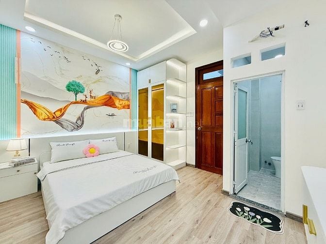 CHÍNH CHỦ KẸT TIỀN BÁN GẤP CĂN NHÀ MỚI ĐẸP ĐƯỜNG QUANG TRUNG