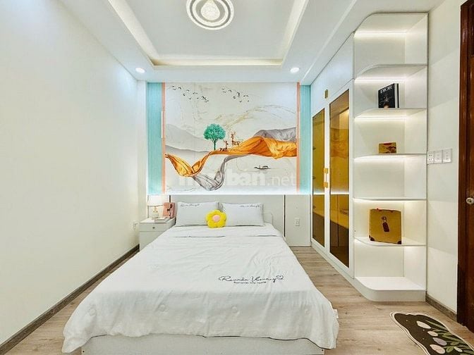 CHÍNH CHỦ KẸT TIỀN BÁN GẤP CĂN NHÀ MỚI ĐẸP ĐƯỜNG QUANG TRUNG