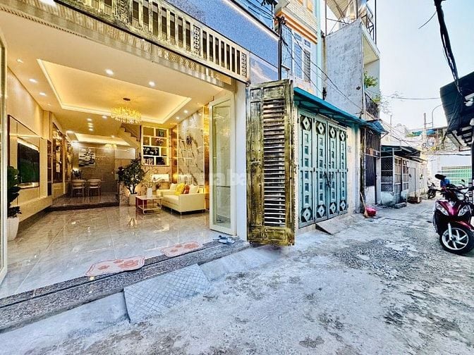 CHÍNH CHỦ KẸT TIỀN BÁN GẤP CĂN NHÀ MỚI ĐẸP ĐƯỜNG QUANG TRUNG
