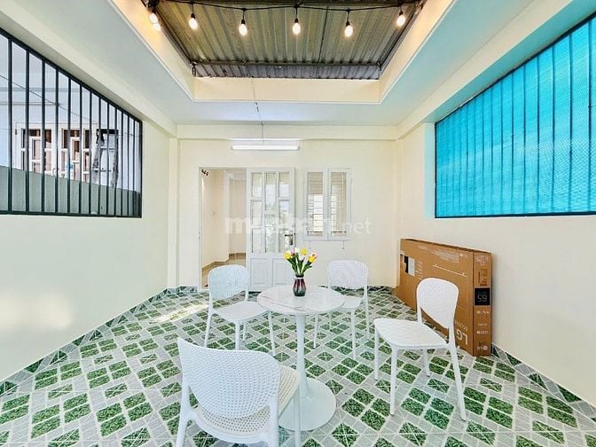 CHÍNH CHỦ KẸT TIỀN BÁN GẤP CĂN NHÀ MỚI ĐẸP ĐƯỜNG QUANG TRUNG
