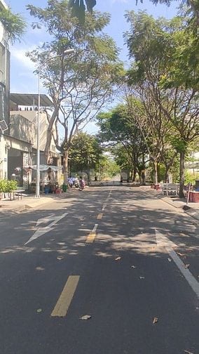 Đất Nền Cát Lái 5x20 đường 12 Thông Thoáng Sổ đỏ Cầm Tay 66tr /m