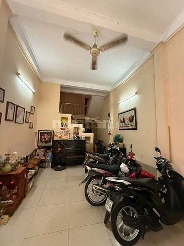 Bán nhanh CHDV 8 phòng đường D2 nối dài rộng 10m có lề đường khu vip