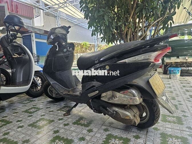 Gia đình cần bán