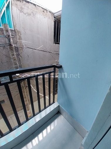 Bán nhà 790tr ngã 3 tân kim QL50