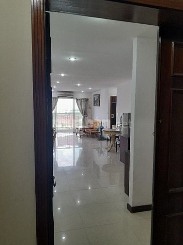 Căn hộ The Mansion 2PN, 2WC, 83m2, 02 ban công, tầng 11. Giá 6,5tr/th