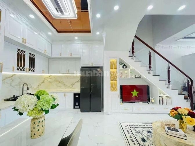 VIP-MẶT TIỀN KD 10M-TRUNG TÂM NHÀ BÈ- 8TY350-4 TẦNG