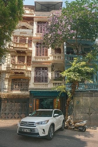 BÁN NHÀ 5 TẦNG PHÂN LÔ 51M2 , Ô TÔ , KINH DOANH -ĐỊNH CÔNG - HOÀNG MAI