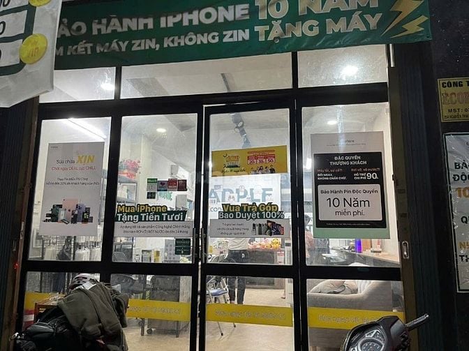 Cho thuê mặt bằng 254 Nguyễn Thái Bình, Tân Bình, HCM