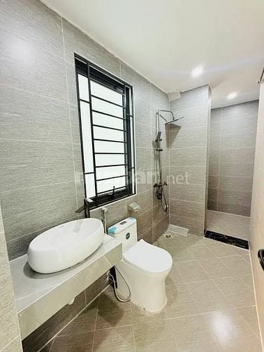45M RA Ô TÔ TRÁNH , BA GÁC ĐỖ CỬA , NGÕ THOÁNG RỘNG 37M2 FULL NỘI THẤT