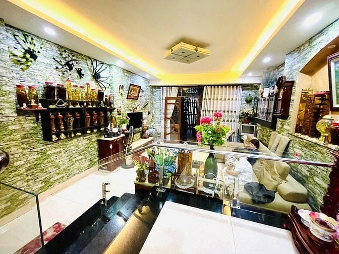 GIẢM 3,1 TỶ- NGAY ĐH NGOẠI THƯƠNG- 115m2(5,3x23)- KHU CAO TẦNG- 18,x T
