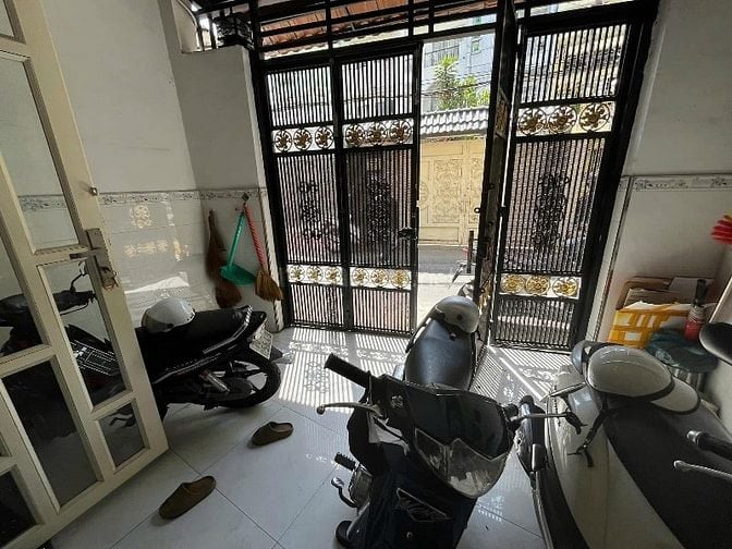 🔥 BÁN NHÀ GIÁ TỐT QUẬN TÂN BÌNH – VỊ TRÍ ĐẸP – Ở NGAY – GIÁ CHỈ 2TỶ30
