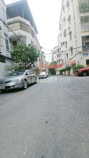 Phân lô Cầu Giấy , ngõ to hơn phố ,hình thửa vuông,pháp lý chuẩn.