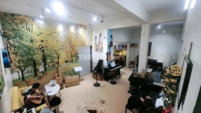 Phân lô Cầu Giấy , ngõ to hơn phố ,hình thửa vuông,pháp lý chuẩn.
