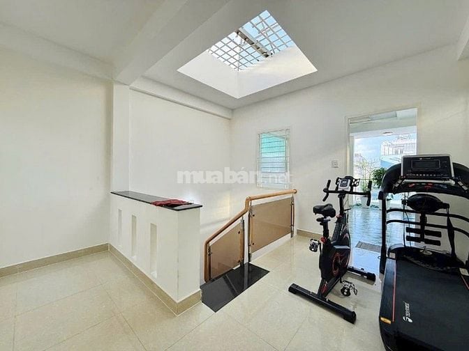 NHÀ ĐẸP- GIÁ TỐT Đ LAM SƠN, BÌNH THẠNH, GẦN TRƯỜNG ĐẠI HỌC VĂN LANG