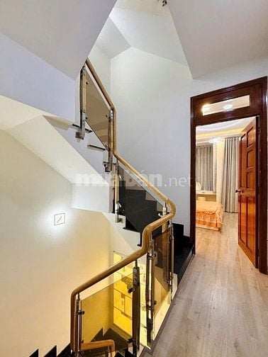 NHÀ ĐẸP- GIÁ TỐT Đ LAM SƠN, BÌNH THẠNH, GẦN TRƯỜNG ĐẠI HỌC VĂN LANG