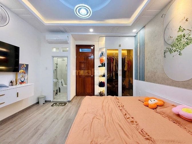 NHÀ ĐẸP- GIÁ TỐT Đ LAM SƠN, BÌNH THẠNH, GẦN TRƯỜNG ĐẠI HỌC VĂN LANG