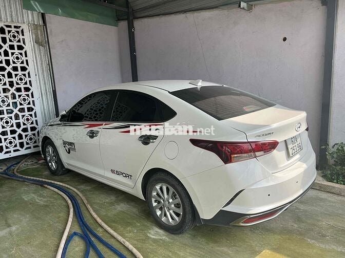 Hyundai Accent 2021 1.4 MT Tiêu chuẩn - 18000 km