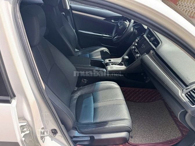 Bán xe Honda Civic 1.8G Sản xuất 2020 (xe nhập Thái), màu trắng