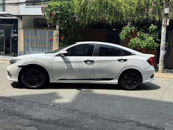 Bán xe Honda Civic 1.8G Sản xuất 2020 (xe nhập Thái), màu trắng