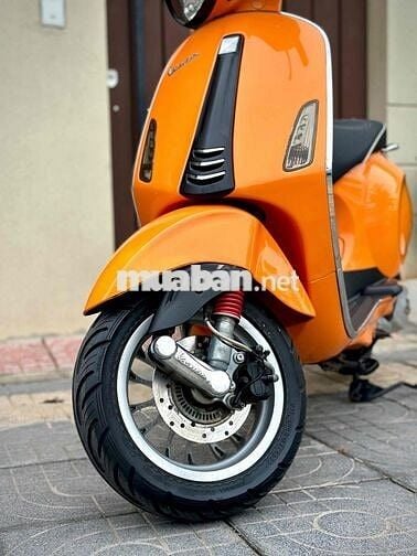Vespa Sprint Iget ABS màu cam cực đẹp 🥰