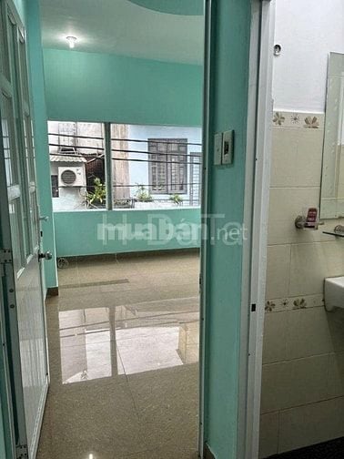 Cho thuê nhà MTNBộ 8m(XT) Trần Văn Hoàng, P.9, Q.Tân Bình giá 10tr