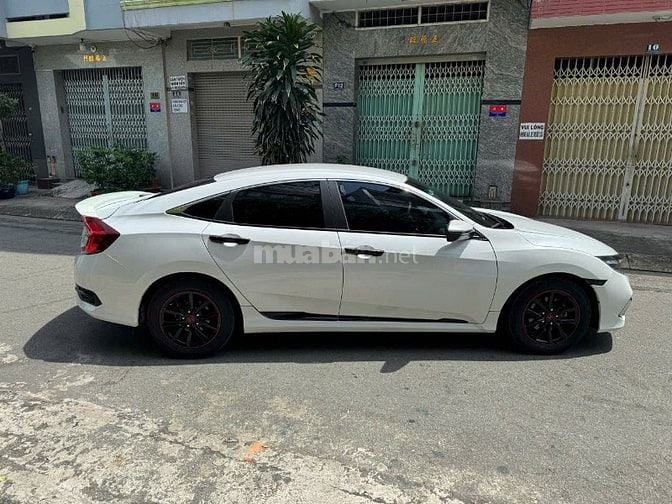 Bán xe Honda Civic 1.8G Sản xuất 2020 (xe nhập Thái), màu trắng