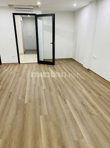 Cho thuê liền kế 90 Nguyễn Tuân:70m2, 6 tầng, thông sàn,thang máy 45tr