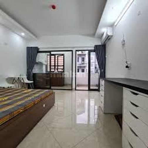 Cho thuê gấp CC Phố Đông - 81m2 - căn Góc - 2PN - nhà full NT giá 8tr 