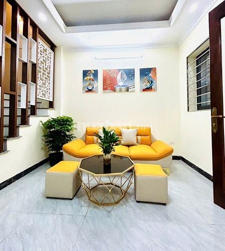 NHÀ MỚI KÍNH KOONG - GẦN Ô TÔ - FULL NỘI THẤT -  30M 5 TẦNG GIÁ 6,8 TỶ