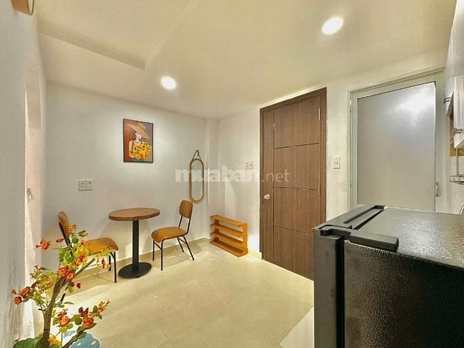 Phòng căn hộ siêu đẹp 1 phòng ngủ, PK đủ nội thất ngay Cầu Tân Định Q1