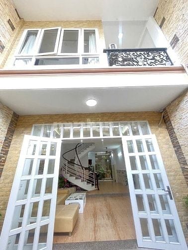 BÁN BIỆT THỰ MINI SANG TRỌNG VỊ TRÍ VÀNG, GIÁ CỰC HẤP DẪN!