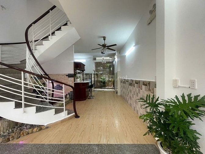 BÁN BIỆT THỰ MINI SANG TRỌNG VỊ TRÍ VÀNG, GIÁ CỰC HẤP DẪN!