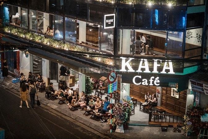 Nhượng lại quán cafe doanh thu đỉnh cao — đẹp nhất quận Thanh Xuân