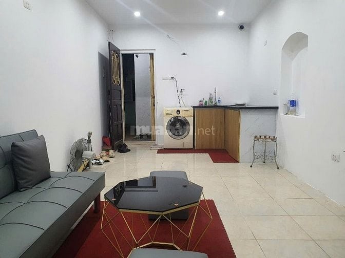 2 TỶ 360 TRIỆU . BÁN NHÀ ĐẸP Ở NGAY TẠI KIM NGƯU ,