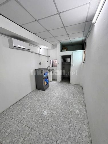 Phòng đẹp giá tốt có máy lạnh ngay ĐH Bách Khoa - 7A/9 Thành Thái Q.10