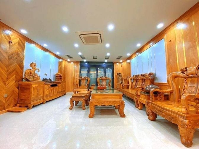 Chính chủ bán nhà 4 tầng mặt phố Khuất Duy Tiến, Nhuỵ Như Kon Tum 108m