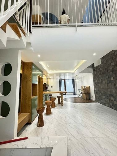 Nhà cho thuê p.Thạnh Mỹ Lợi.DT:5x20m,trệt lửng 2 lầu ST,có NT.Giá 50TR