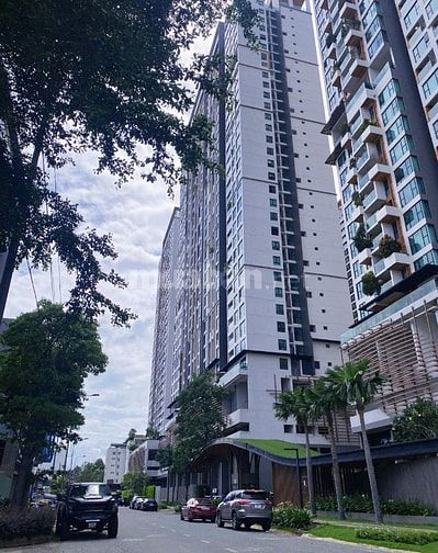 QUẬN 2- TML- GÓC 2 MT - 20X25- 7 TẦNG  GIÁ 190 TỶ (HĐT 350 TRIỆU)