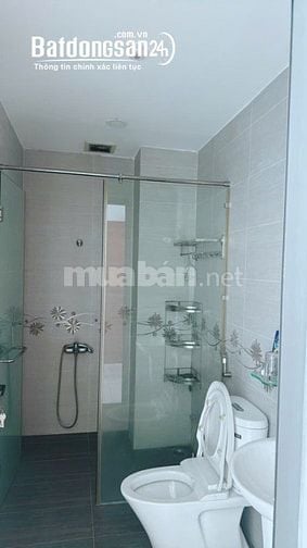 Kẹt Vốn Kinh Doanh Tôi cần BÁN GẤP nhà mặt tiền 3 Tầng