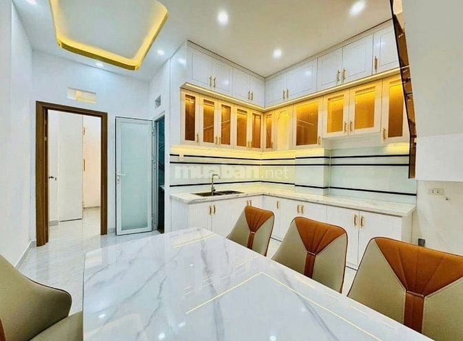 Bán nhà đẹp-Hẻm 6m đường Thành Thái, Quận 10-Giá 1tỷ890 (60m2)