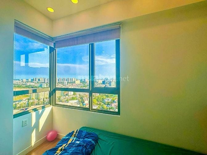 Bán Căn hộ tại Masteri Thảo Điền tầng cao gồm 3 phòng ngủ 98m2