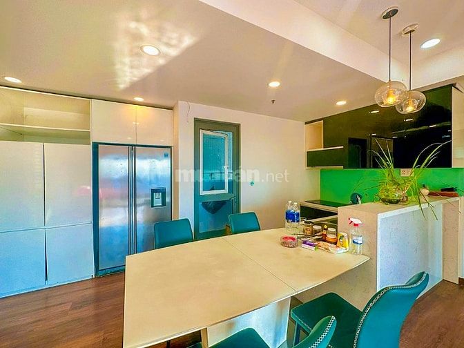 Bán Căn hộ tại Masteri Thảo Điền tầng cao gồm 3 phòng ngủ 98m2
