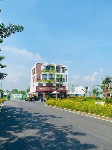 The Larita Long An – Nhà phố xây sẵn, sổ riêng, chỉ từ 5.3 tỷ